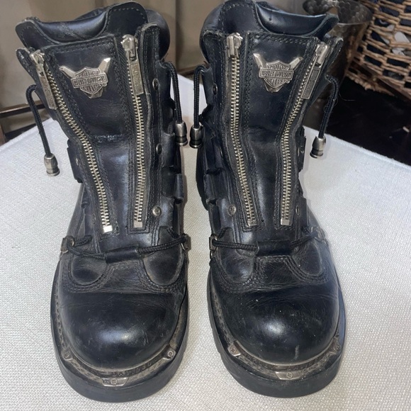 Women’s Harley Davidson Biker Boots - Picture 4 of 5